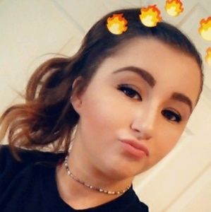 Meet your Posher, Brianna